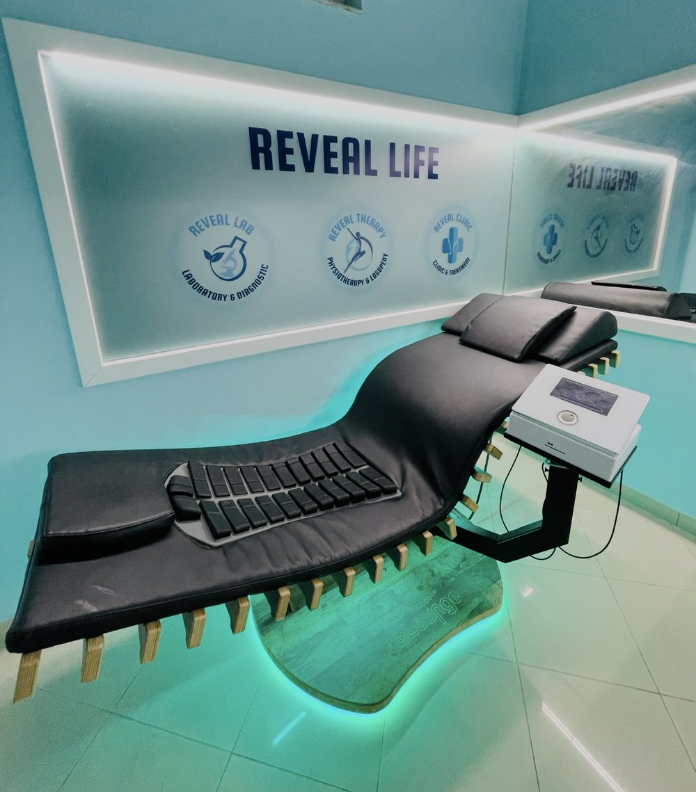 reLounge ZeroG — dhoma e trajtimit në Reveal Life Clinic